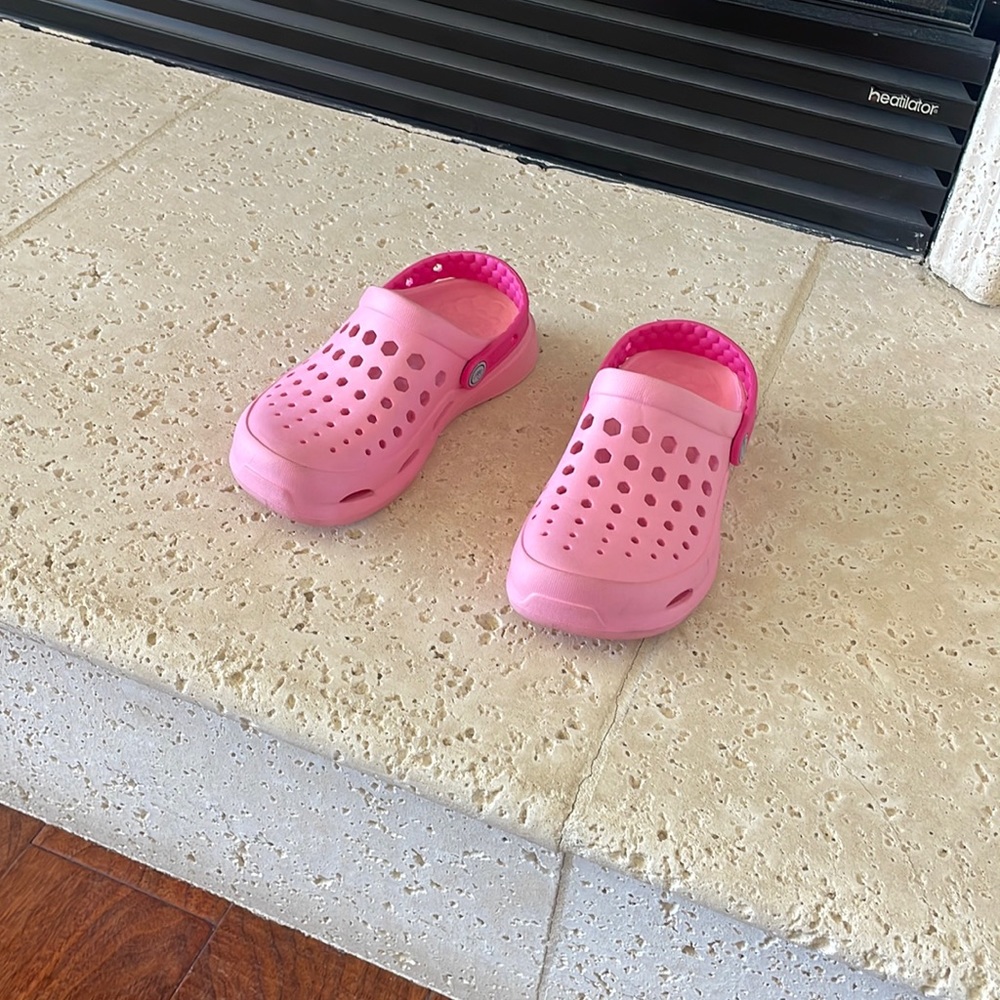 Joybees girls shoe